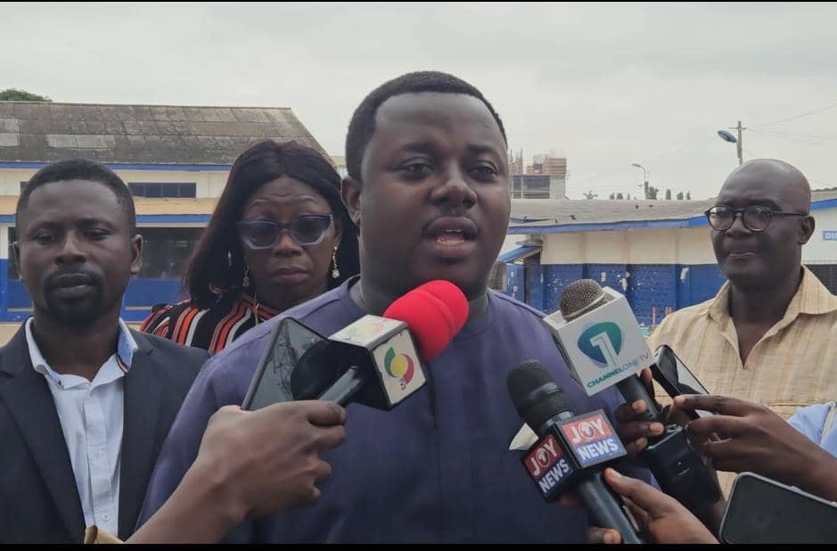 Minority demands refunds for failed applicants of security services recruitment