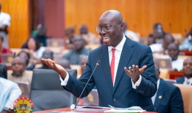 Fitch upgrades Ghana’s credit rating to ‘B’, citing stronger economy and falling debt